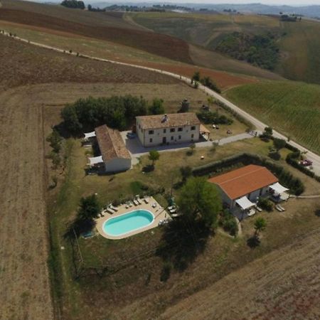 Rustico Del Bozzo Guest House Castelleone di Suasa Exterior photo