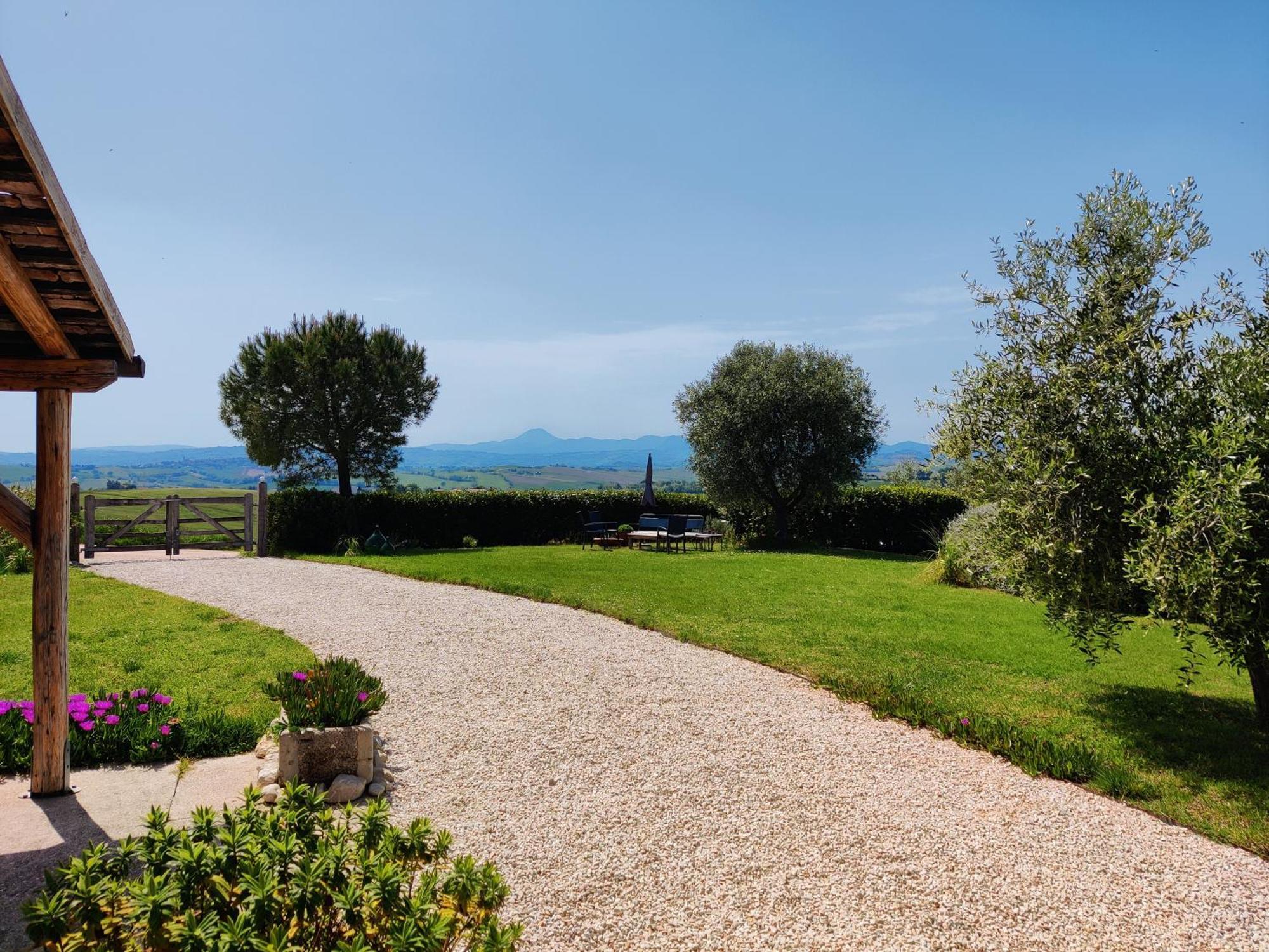 Rustico Del Bozzo Guest House Castelleone di Suasa Exterior photo