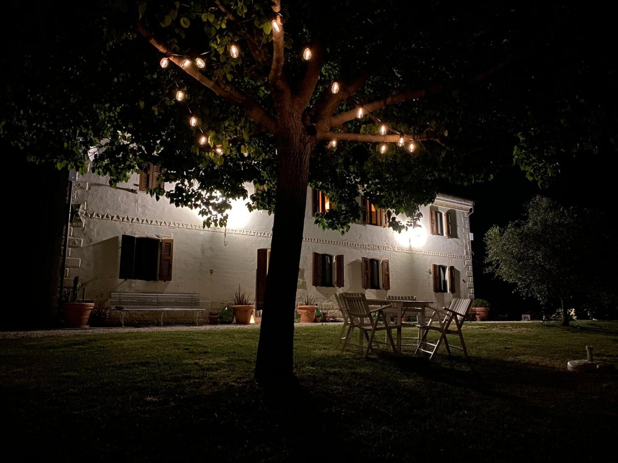 Rustico Del Bozzo Guest House Castelleone di Suasa Exterior photo